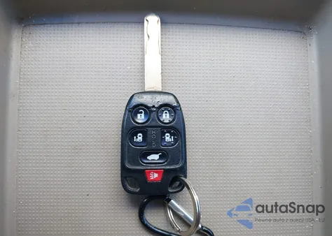 2011 Honda Odyssey Touring/Touring Elite from USA, damaged, VIN 5FNRL5H92BB086351